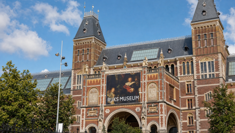 Rijksmuseum Guided Tour in Amsterdam: Private with a Guide